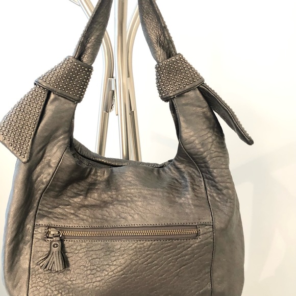 Anya hindmarch metallic soft leather shoulder bag - Picture 2 of 6